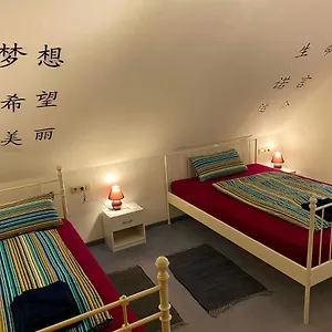  Apartment Ferienwohnung Dinkelscherben