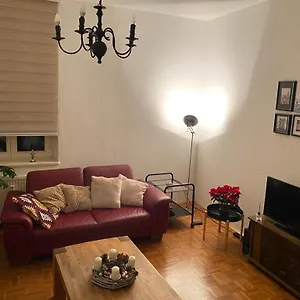 Schone Altbauwohnung Mit Grun In Ruhiger Lage , Leipzig Deutschland